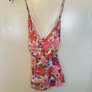 Floral tank